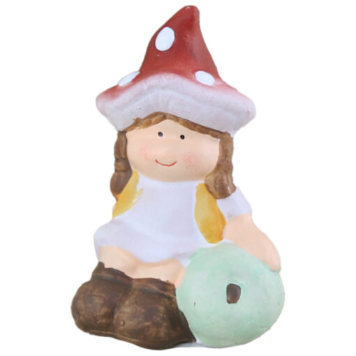 Figurina Copil ciupercuta din ceramica 6x8 CM