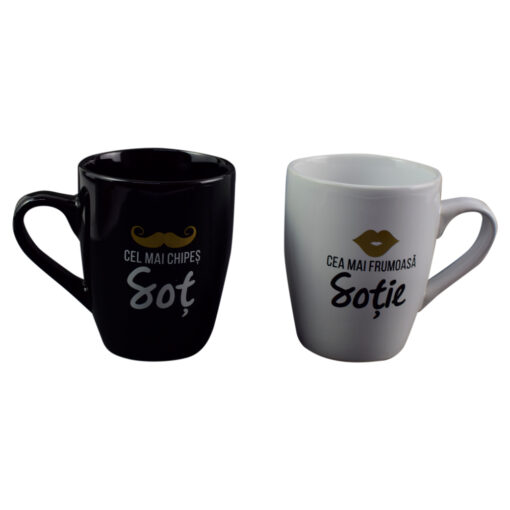 Set 2 cani Barrel din ceramica 300 ml, "Cel mai chipes sot"/"Cea mai frumoasa sotie", in cutie decorativa
