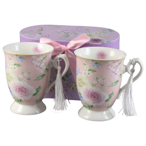 Set 2 cani din ceramica, cu franjuri, 300 ml, Flori roz, in cutie cadou