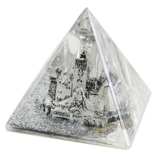 Suport de creioane Piramida Castelul Bran 8x7 CM