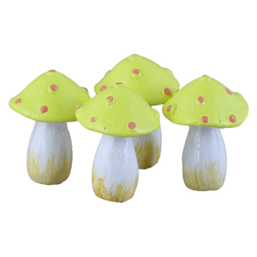 Set 4 ciupercute din rasina 6 CM