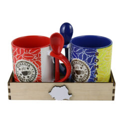 Set 2 Cani din ceramica cu lingurite si suport din lemn, "Romania", 330 ml, tricolor