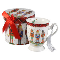 Cana din ceramica cu franjuri, 300 ml, Spargatori de nuci, in cutie decorativa