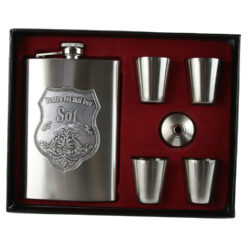 Set plosca cu palnie si 4 pahare din inox, "Pentru cel mai bun Sot", in cutie eleganta