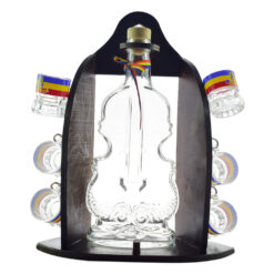 Suport lemn cu sticla in forma de vioara cu sase pahare de tuica.