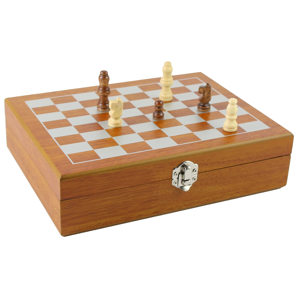 Set cadou Plosca cu accesorii si joc Sah, 24x18 CM - imagine 2