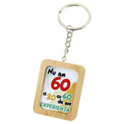 Breloc din bambus "Nu am 60...", 4x5 CM