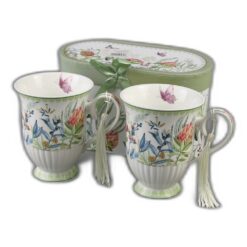 Set 2 cani din ceramica, cu franjuri, 300 ml, Flori de camp, in cutie decorativa