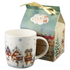 Cana portelan 400 ml, Christmas Village, in cutie casuta, Sat de Craciun
