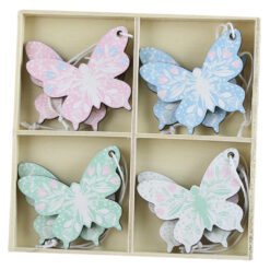 Set 8 decor lemn Fluturas 5.5 CM, cu agatatoare