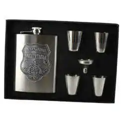 Set plosca cu palnie si 4 pahare din inox, "A legjobb Nagytatanak", in cutie eleganta