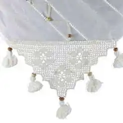 Fata de masa din bumbac 90x90 CM, cu dantela, franjuri si margele din lemn