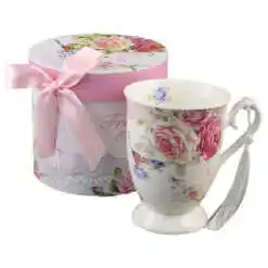 Cana ceramica cu franjuri, 300 ml, "Beautiful flowers" in cutie decorativa