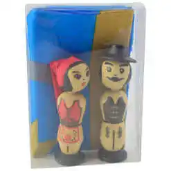 Set 2 accesorii in cutie - Pereche de figurine si steag secuiesc