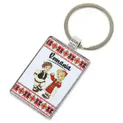Breloc din metal "Romania" 7 CM, copii in port traditional