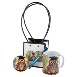 Set cadou de Absolvire "Gratulalok" 4 piese - Cana, pix touchscreen, magnet frigider cu punga cadou, albastru