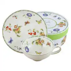 Ceasca portelan cu farfurie 220 ml, "Sweet Dream", in cutie decorativa