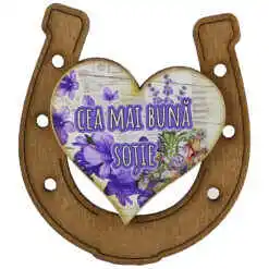 Alternative view of Magnet frigider din lemn "Cea mai buna Sotie " 7x8 CM, Potcoava