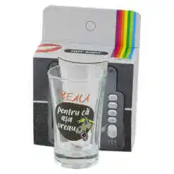 Pahar shot 35 ml "Beau pentru ca asa vreau", in ambalaj decorativ