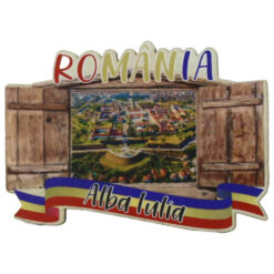 Magnet frigider din lemn "Romania" 9x6.5 CM, Alba Iulia, fereastra