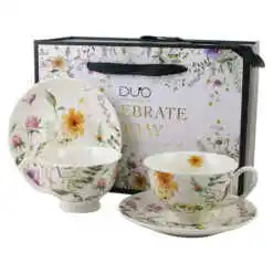 Set 2 cesti cu farfurii, din portelan "Pansy", 250 ml, in cutie decorativa