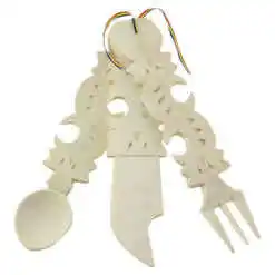 Set tacamuri traditionale sculptate din lemn natur, 23 cm