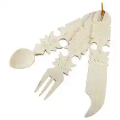 Set tacamuri traditionale sculptate din lemn natur, 32 cm