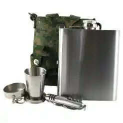 Alternative view of Set cadou pentru barbati Plosca cu briceag si pahar pliabil