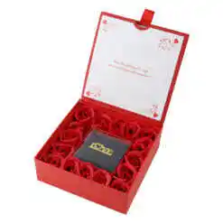 Cutie cu trandafiri "Love", cu spatiu pentru bijuterii, 15x15 CM, cu punga cadou