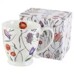 Cana portelan "Flower Meadow" 510 ml, in cutie decorativa