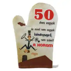 Manusa de bucatarie "50 eves vagyok...", din textil, 27 CM