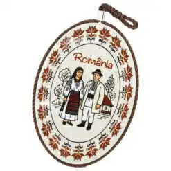 Suport oale decor din ceramica "Romania", 14x20 CM, Cuplu in port traditional