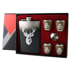 Alternative view of Set cadou "Big Boss" Plosca cu 4 pahare si palnie, 250 ml, Cerb
