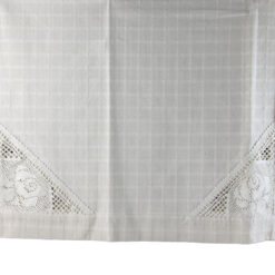 Fata de masa rustica din bumbac 140 x 180 cm, cu dantela trandafir