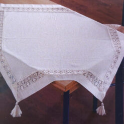 Alternative view of Fata de masa rustica din bumbac 140 x 270 cm, cu dantela trandafir si franjuri