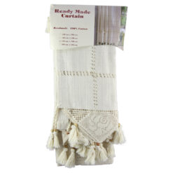 Perdea rustica din bumbac 140 x 180 cm, cu dantela, franjuri si margele din lemn