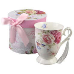 Cana ceramica cu franjuri, 300 ml, "Beautiful flowers" in cutie decorativa