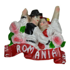 Magnet frigider din rasina 7 CM, Romania, cuplu cu trandafiri