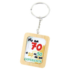 Breloc din bambus "Nu am 70...", 4x5 CM