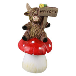 Firgurina Vaca din rasina "Welcome", pe ciupercuta 9 cm