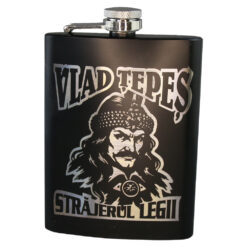 Plosca metalica gravata 220 ml "Vlad Tepes, Strajerul legii"