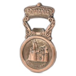 Desfacator sticle din metal cu magnet "Romania" 4 x 7.5 cm Castelul Bran
