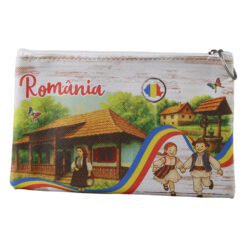 Breloc tip gentuta suvenir Romania cu fermoar si breloc 17 x 10.5 cm copii si femeie in port traditional
