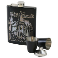 Set cadou Castelul Corvinilor cu plosca gravata 220 ml, palnie si 2 pahare, Romania