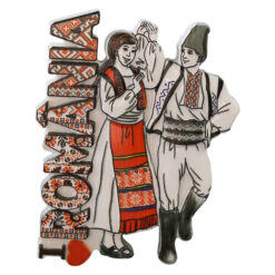 Magnet de frigider din rasina "Romania" 6.5 x 8 cm, Cuplu in port traditional
