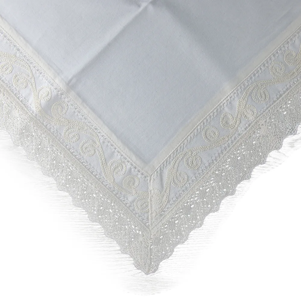 Fata de masa rustica din bumbac, 90 x 90 cm, cu broderie
