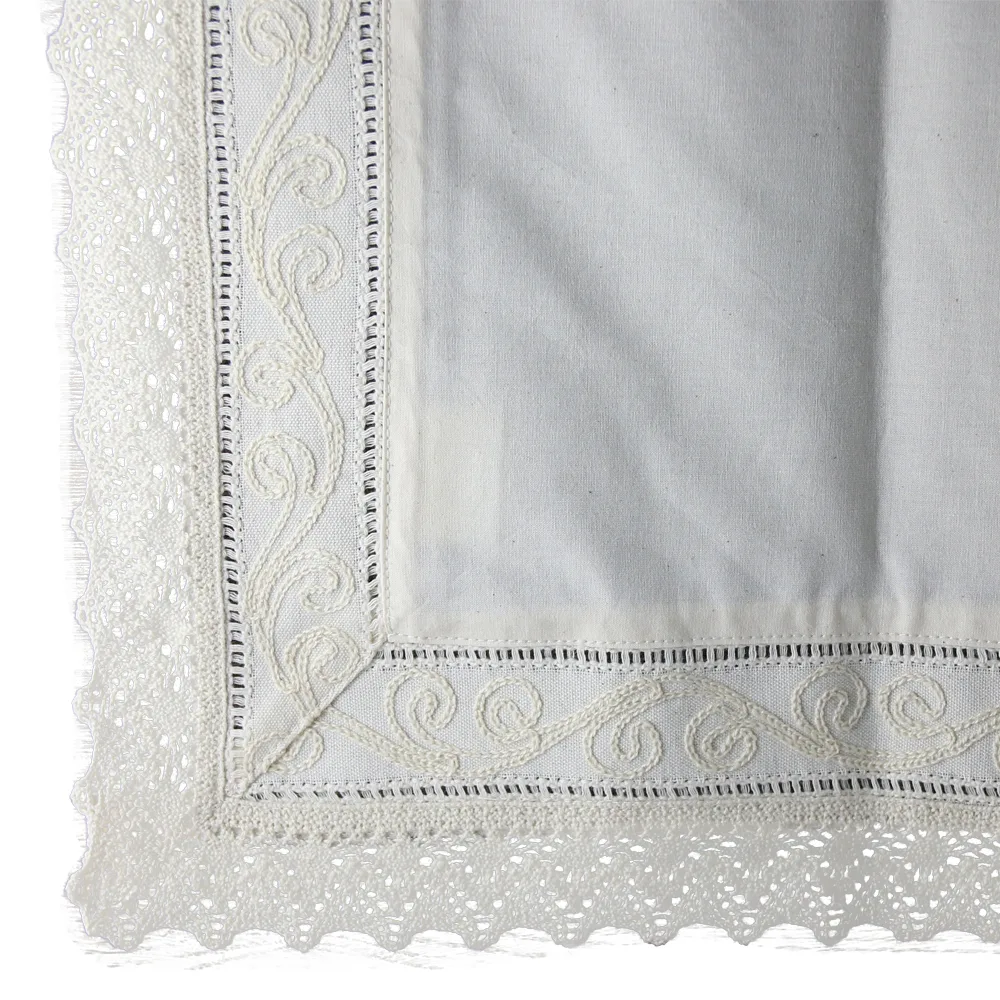 Fata de masa rustica din bumbac 120 x 140 cm, cu broderie