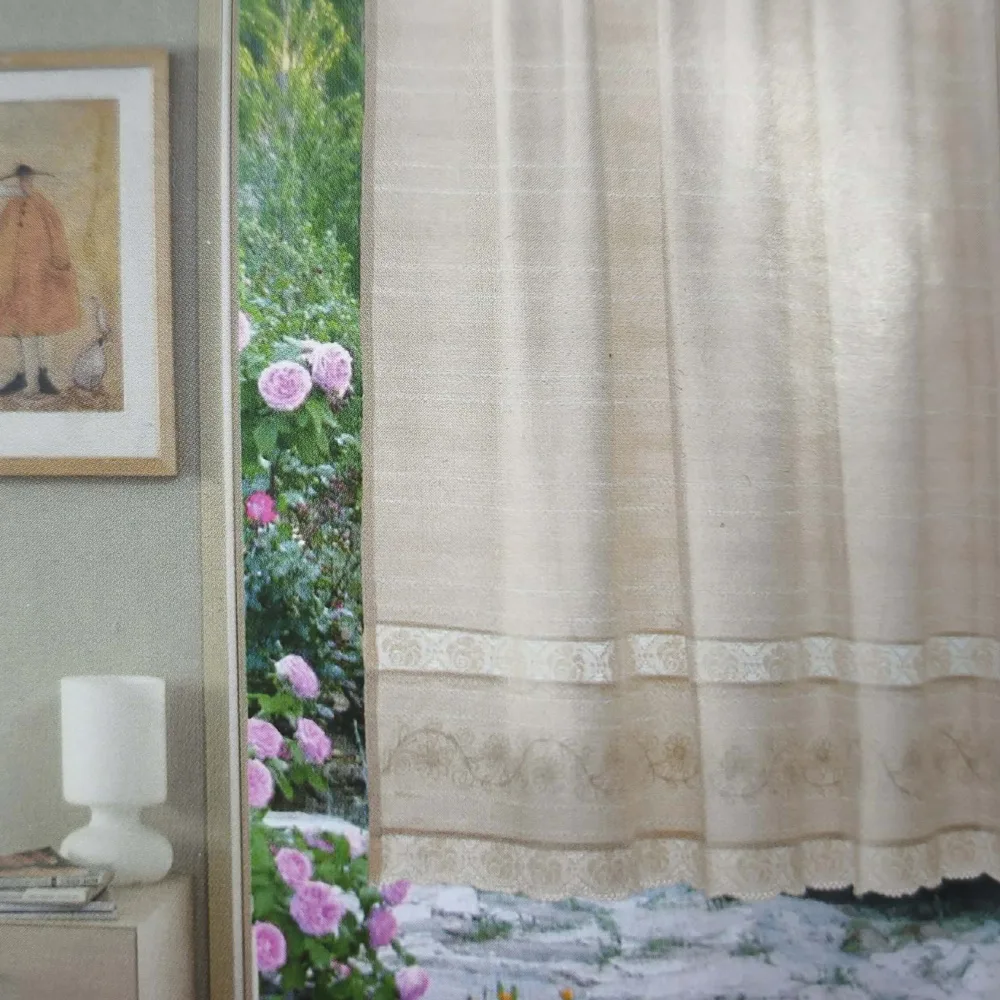 Perdea rustica din bumbac 140 x 100 cm, cu dantela trandafir si brodarie - imagine 2