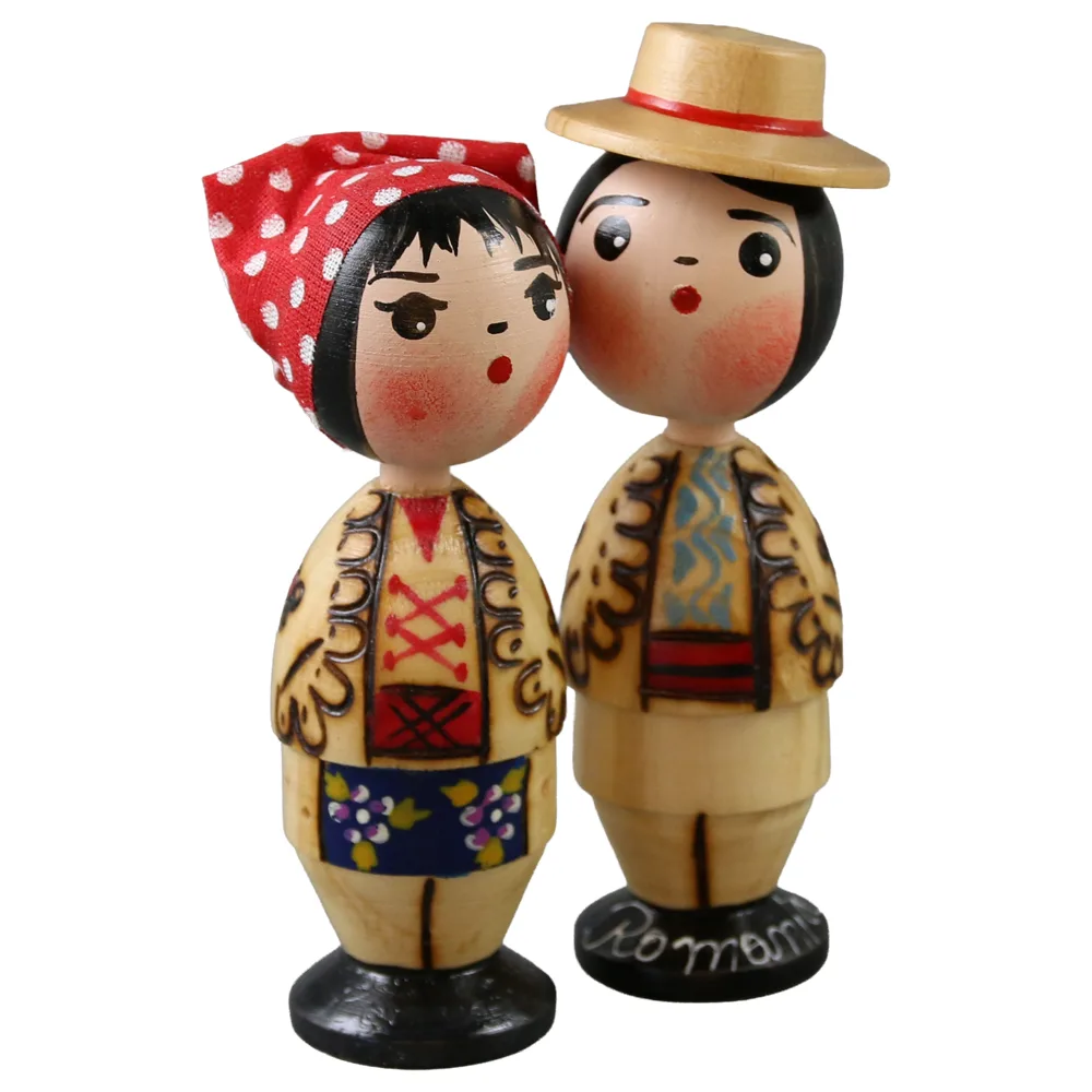 Set 2 figurine magnetice retro "Pupaciosii" in port romanesc 12 cm - imagine 3