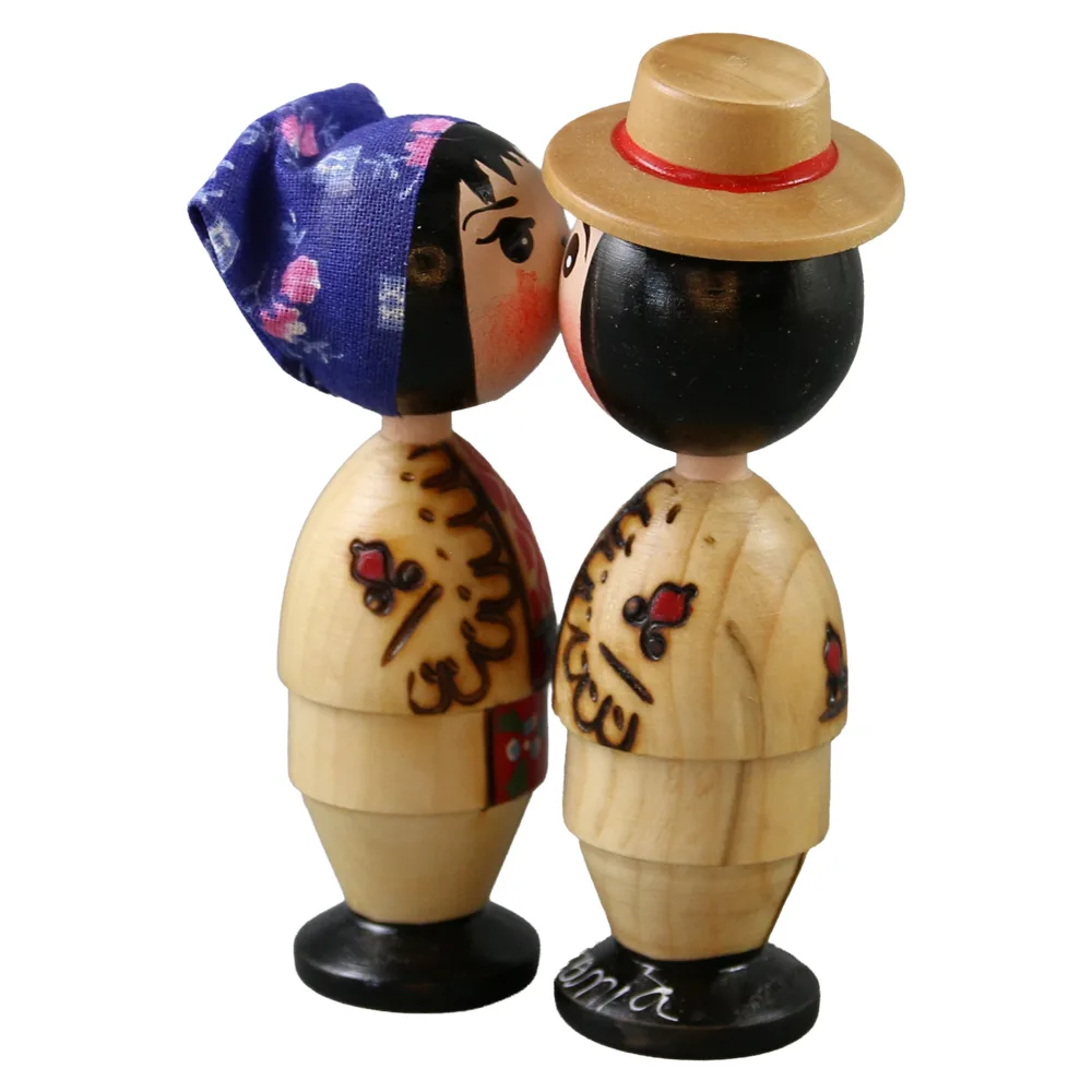 Set 2 figurine magnetice retro "Pupaciosii" in port romanesc 12 cm - imagine 4